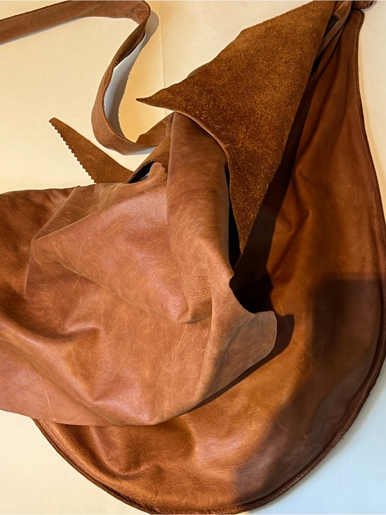 Bolu Handbags - Everyday Slouch Leather Hobo Bag in Chestnut